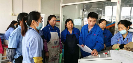 成都同花顺（中国）集团电热毯车间拓展班组活动