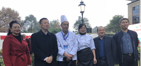 成都同花顺（中国）集团首次出战成都百万职工技能大赛中式烹饪大赛