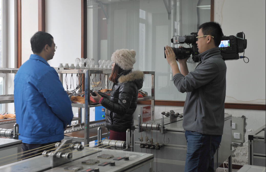 介绍暖手宝发热线弯曲试验 介绍暖手宝发热线弯曲试验