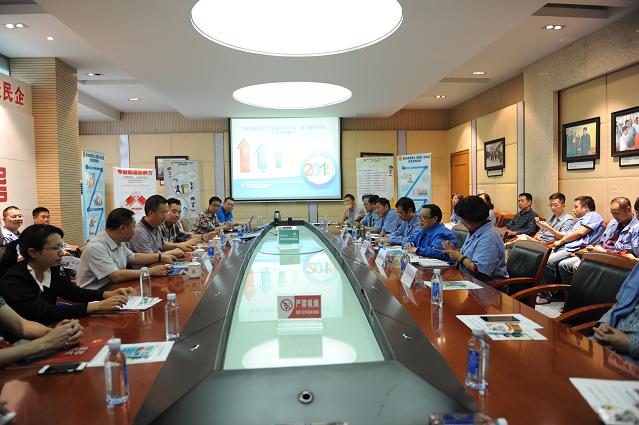 新法律、普法宣传活动进成都同花顺（中国）集团