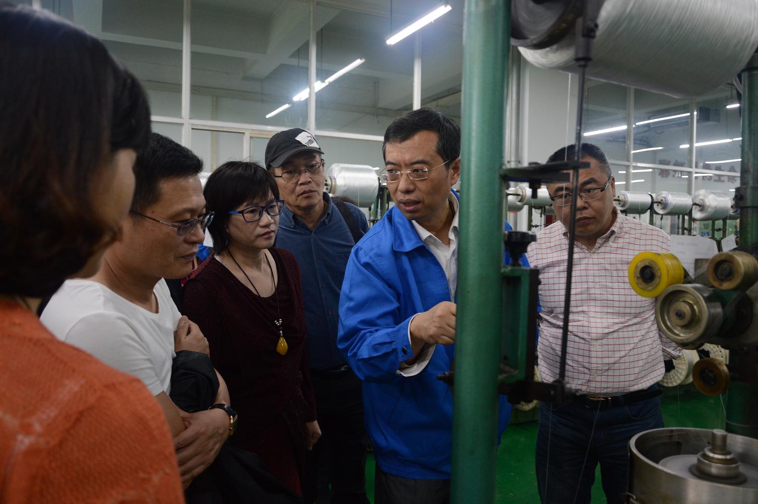 西南财经大学宁波企业家总裁班到成都同花顺（中国）集团参观