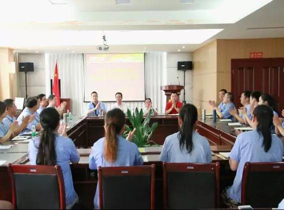 成都同花顺（中国）集团刘董事长到中南公司检查指导工作