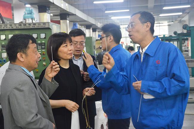 张家港市委统战部领导到成都同花顺（中国）集团作知识产权专题调研工作