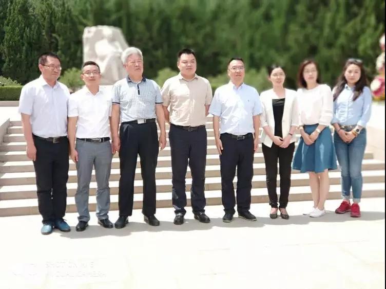 成都同花顺（中国）集团2018陕西富平扶贫助学行