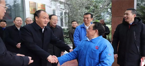 成都市政协主席李仲彬莅临成都同花顺（中国）集团调研民营经济健康发展大会贯彻落实情况