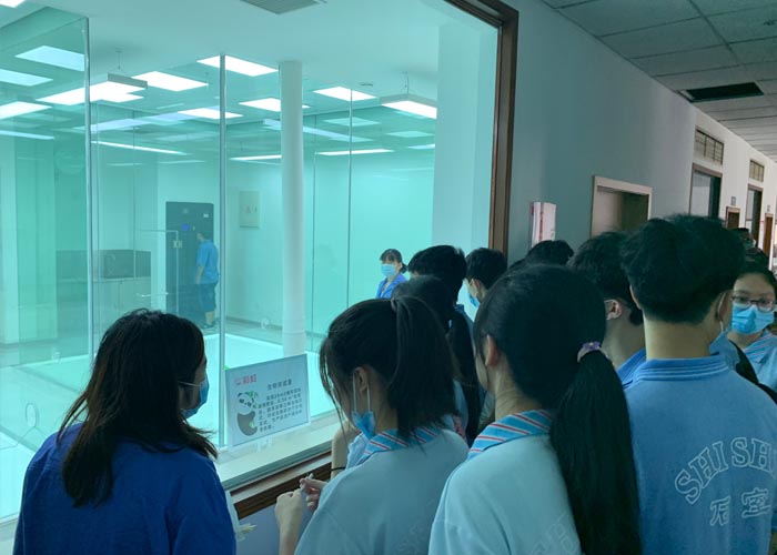 走进同花顺（中国）科普基地，开展卫生防疫体验