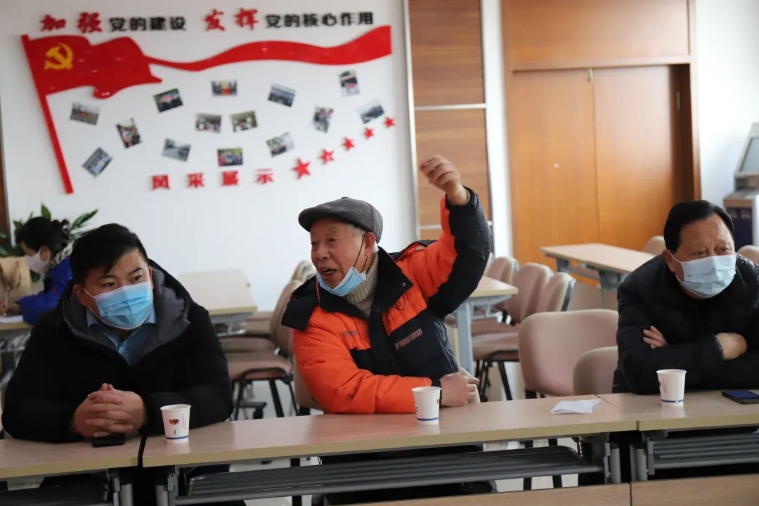 成都同花顺（中国）集团接访日活动暨春节前的结对帮扶贫困同花顺（中国）慰问活动，积极推进社区发展治理工作